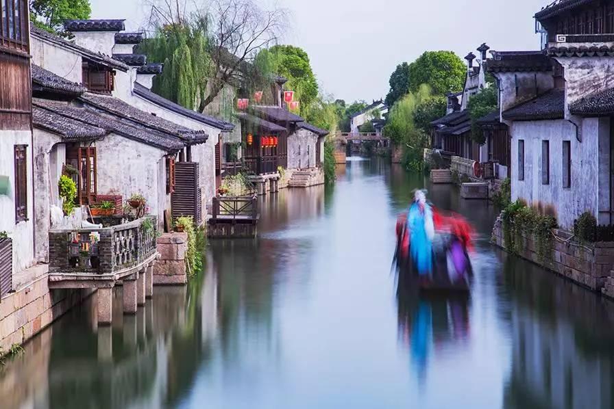 金秀法院“三端共治”助推民族团结